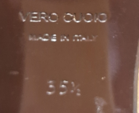 Barneys New York Tan Slip On Mules   Size 6 (35.5) - Picture 11 of 11